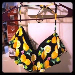 ** BUNDLE 3/$10!! Beautiful swim top